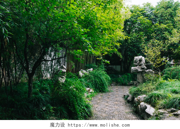 风景名胜区内传统园林间的小径杭州西湖风景名胜区传统园林间的小径